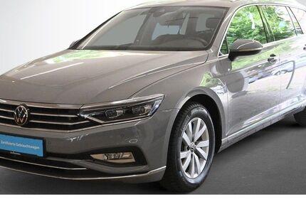 VW Passat 27.000 km 34.980 € Karlsruhe 76131