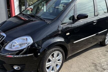 Lancia MUSA 106.476 km 3.790 € Bruchsal 76646