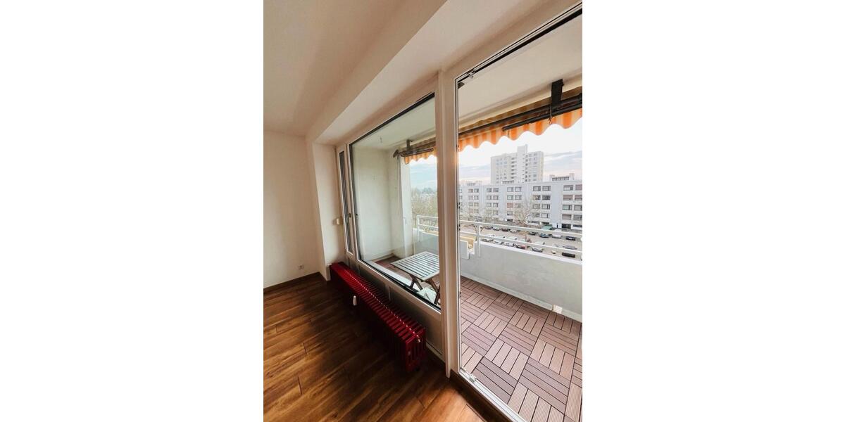 Dachgeschoßwohnung Karlsruhe Rüppurr - 3 Zimmer, 79 m&sup2;, 350.000&euro; | Angebot:26092218