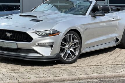 Ford Mustang 80.669 km 31.999 &euro; Pfinztal 76327