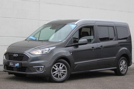 Ford Grand Tourneo