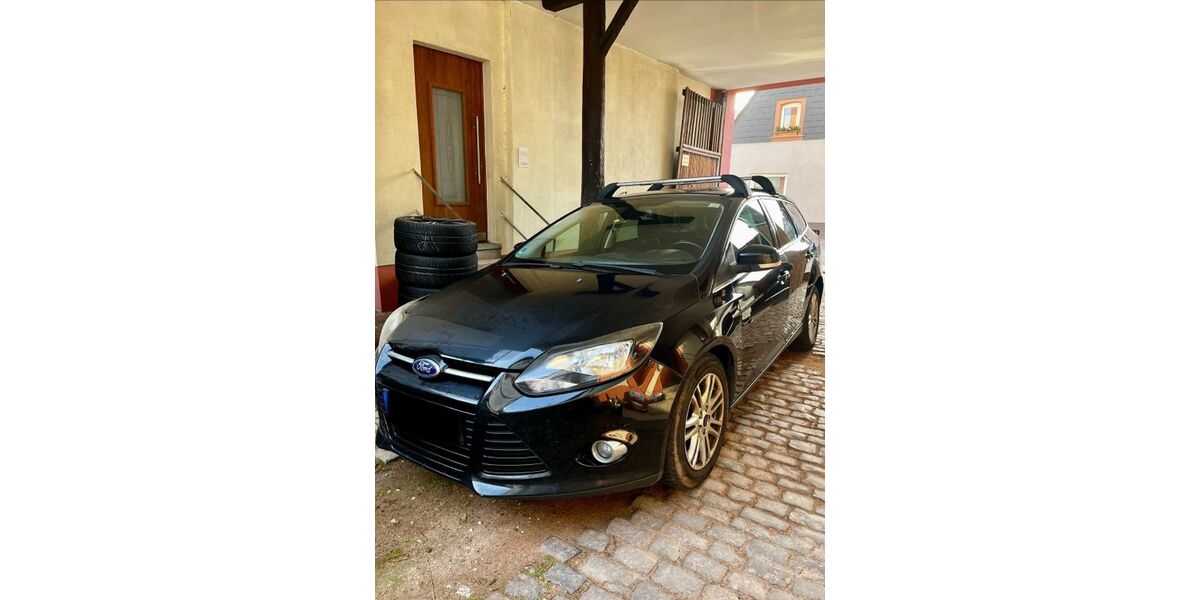 Ford Focus 281.842 km 2.699 &euro; Offenbach 76877