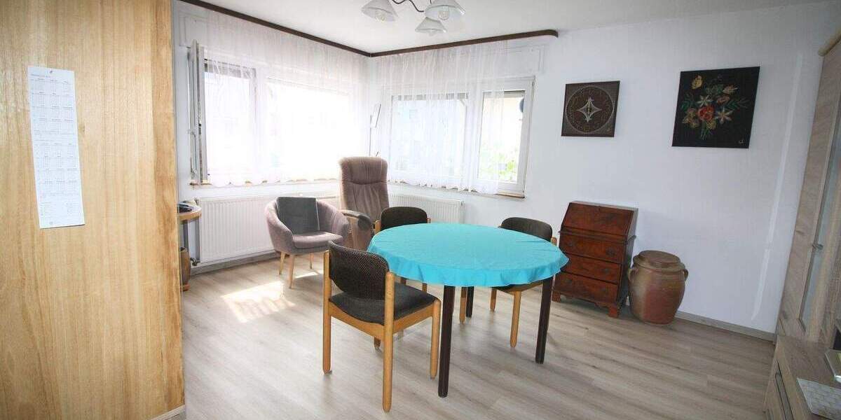 Mehrfamilienhaus, Wohnhaus Rheinstetten Forchheim - 7 Zimmer, 150 m&sup2;, 459.500&euro; | Angebot:25819859