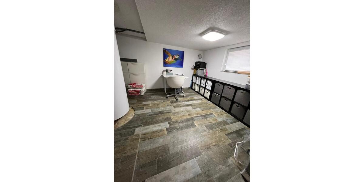 Moderne Wohnung im Dachgeschoss 2 zimmer