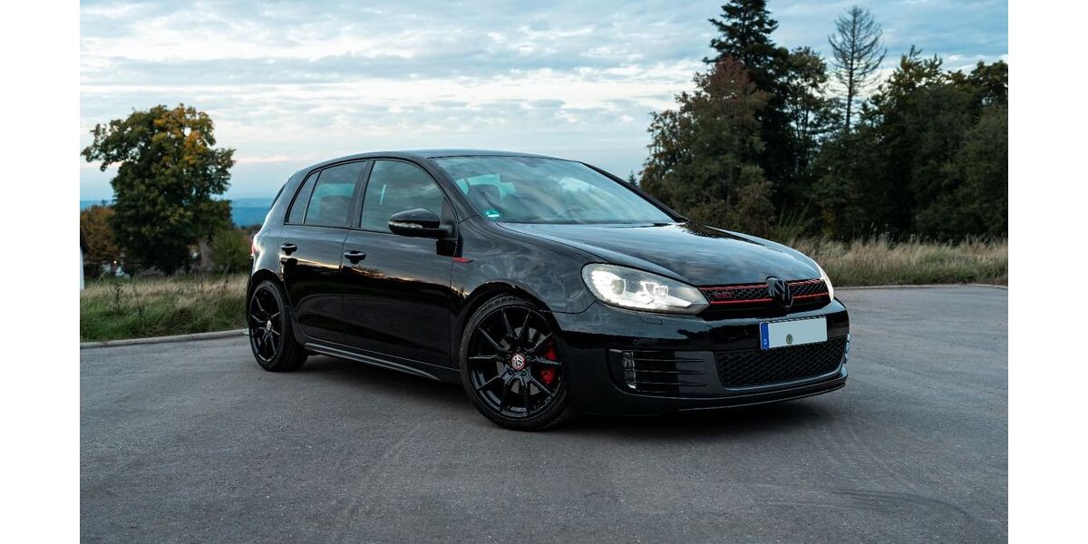 VW Golf 190.524 km 9.499 &euro; Neuenbürg 75305