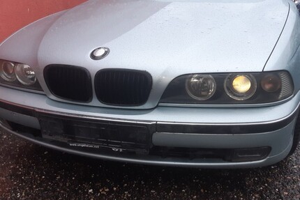 BMW 523i 307.000 km 2.290 € Forst 76694