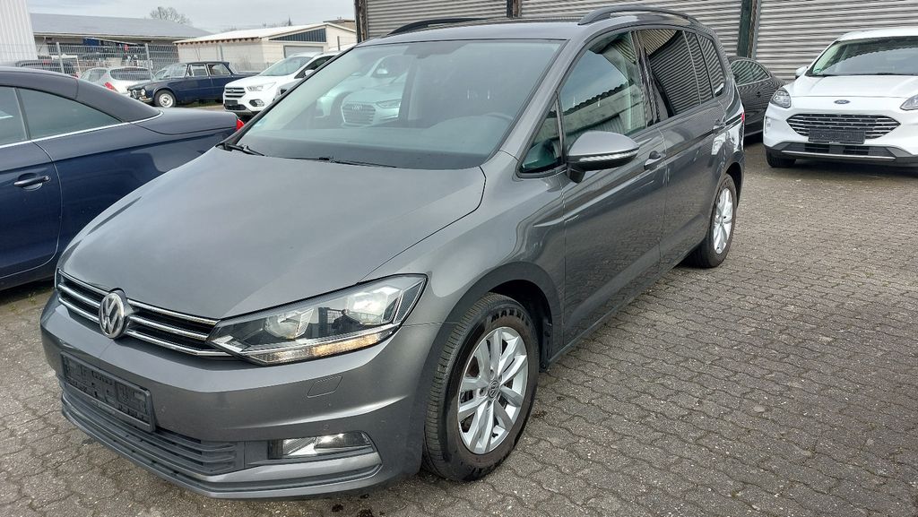 VW Touran 226.000 km 9.750 &euro; Eggenstein-Leopoldshafen 76344