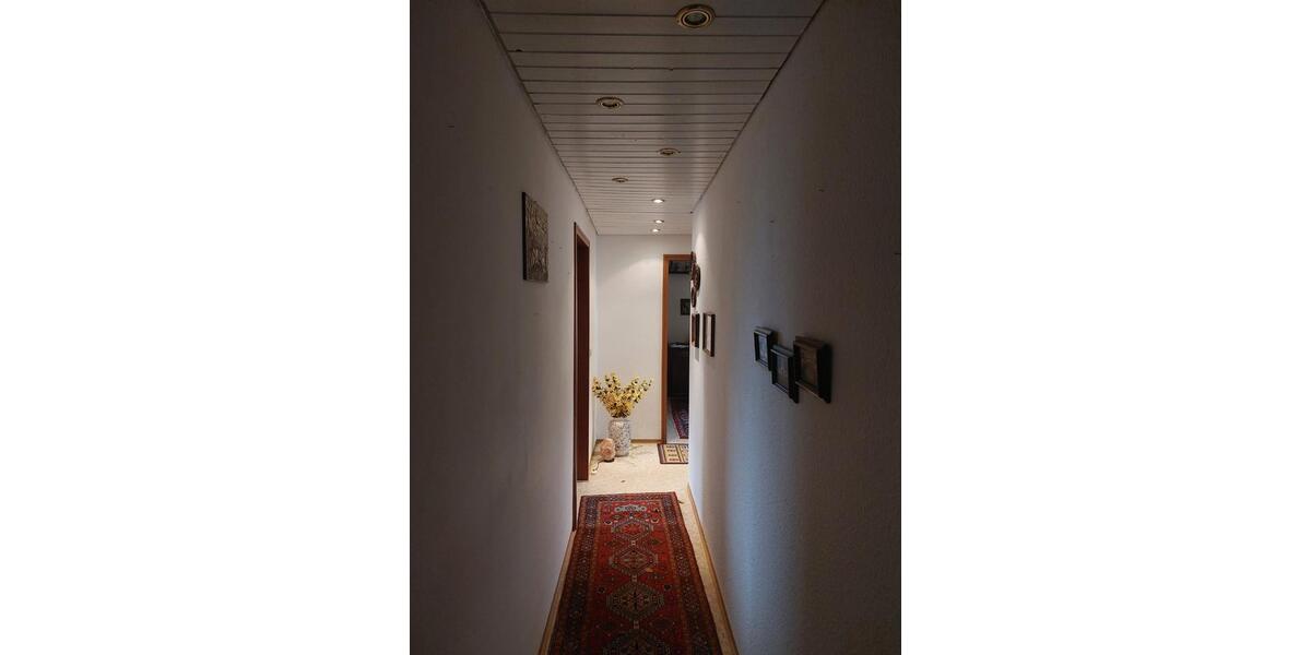 Einfamilienhaus Loffenau - 12 Zimmer, 187 m&sup2;, 333.000&euro; | Angebot:25962787