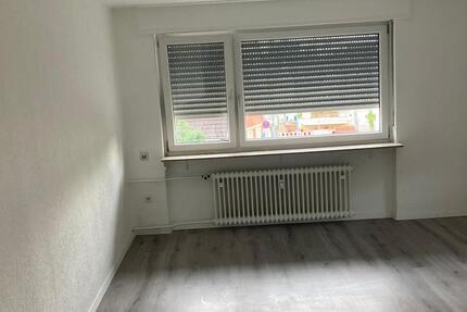 Wohnung Karlsruhe Innenstadt-Ost - 3 Zimmer, 90 m&sup2;, 1.000&euro; | Angebot:27587702