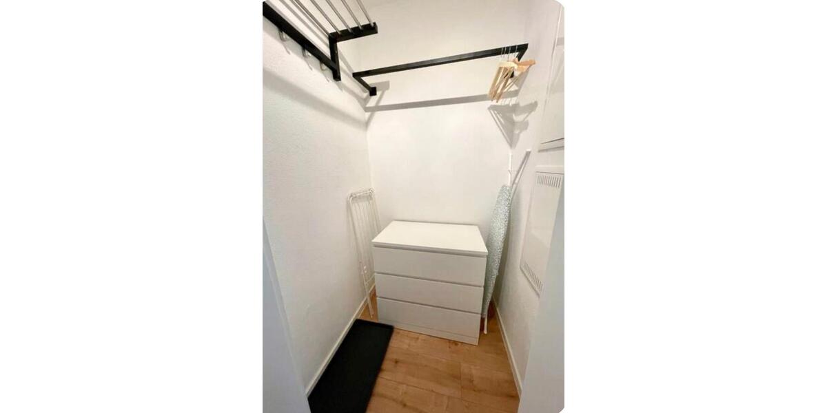 Etagenwohnung Karlsruhe Südstadt - 1 Zimmer, 25 m&sup2;, 770&euro; | Angebot:25376694