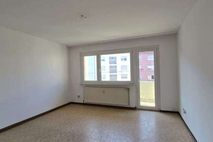 Wohnung Pforzheim - 2 Zimmer, 66 m&sup2;, 662&euro; | Angebot:27104473