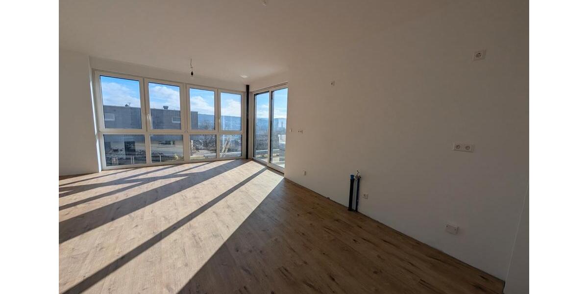 Erdgeschoßwohnung Pforzheim Nordstadt - 3 Zimmer, 80 m&sup2;, 1.200&euro; | Angebot:26524692