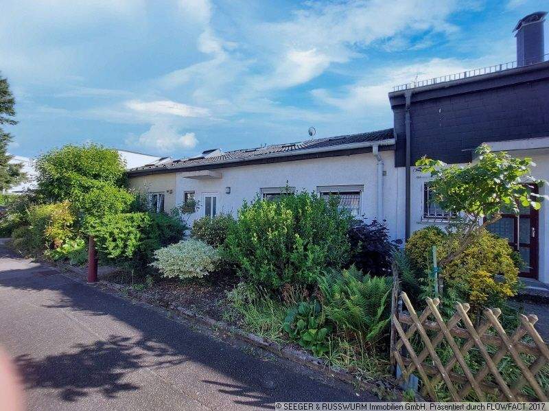 Reihenmittelhaus in ruhiger Wohngegend in Ettlingen! 5 zimmer