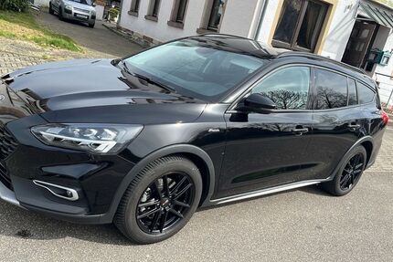 Ford Focus 62.000 km 17.300 &euro; Gaggenau 76571