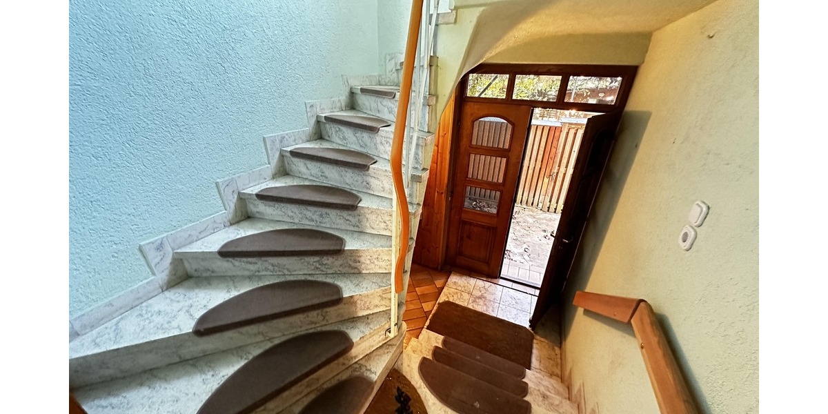 Renovierungsbedürftiges 3-Familienhaus in Rastatt - Zweifamilienhaus Rastatt | Angebot:12985350