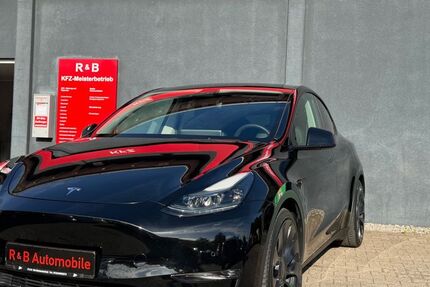 Tesla Model Y 44.125 km 36.999 &euro; Gaggenau 76571