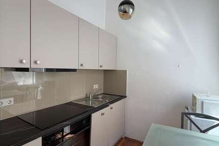 Wohnung Karlsruhe Durlach - 2 Zimmer, 25 m&sup2;, 640&euro; | Angebot:27019035