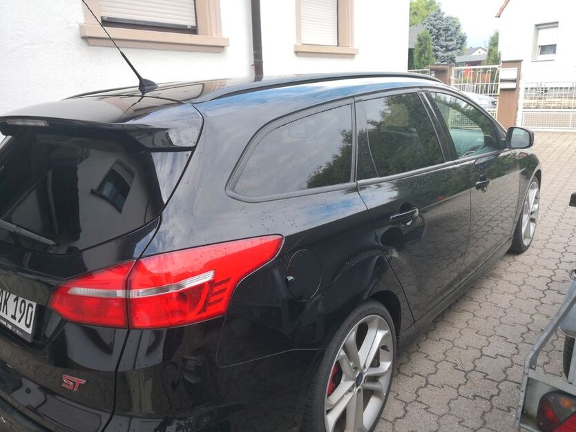 Ford Focus 180.000 km 11.000 € Neuburg 76776