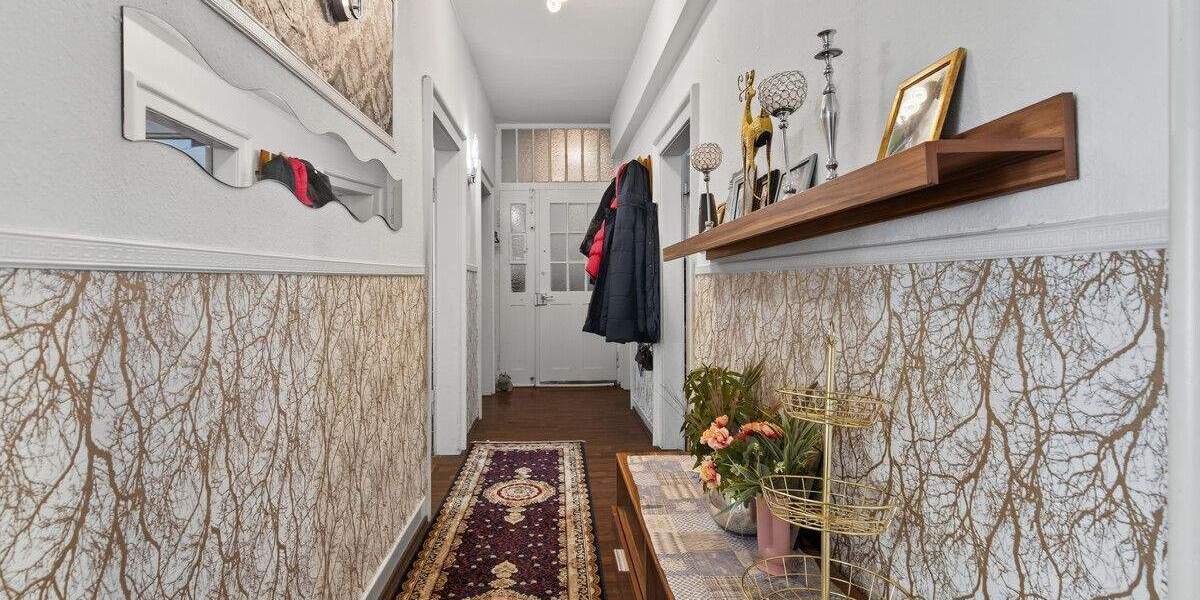 Altbau mit Charme und Potenzial in der Nordstadt! Vermietete 4-Zimmer-ETW! 4 zimmer