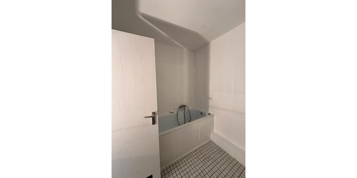 Etagenwohnung Karlsruhe Durlach - 1 Zimmer, 42 m&sup2;, 170.000&euro; | Angebot:24446795