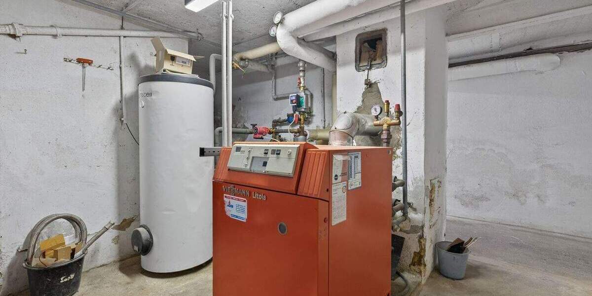 Seltene Gelegenheit: Dreifamilienhaus mit viel Platz und Potenzial in Ettlingen-Spessart 1 zimmer