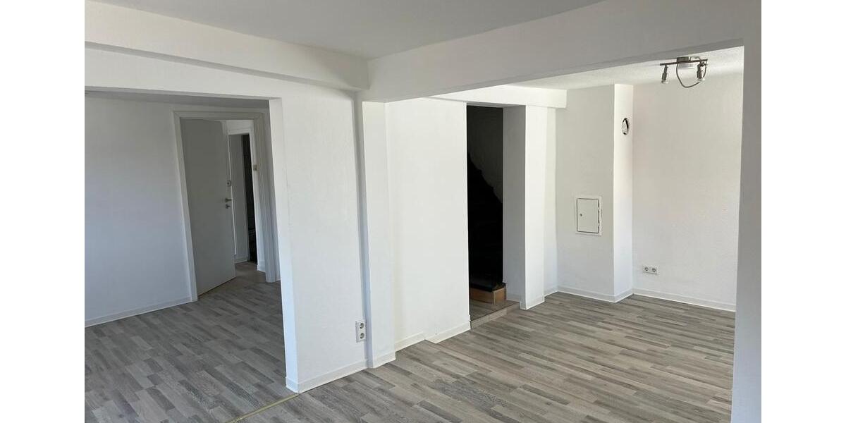 Einfamilienhaus Kämpfelbach - 4 Zimmer, 131 m&sup2;, 280.000&euro; | Angebot:27133484