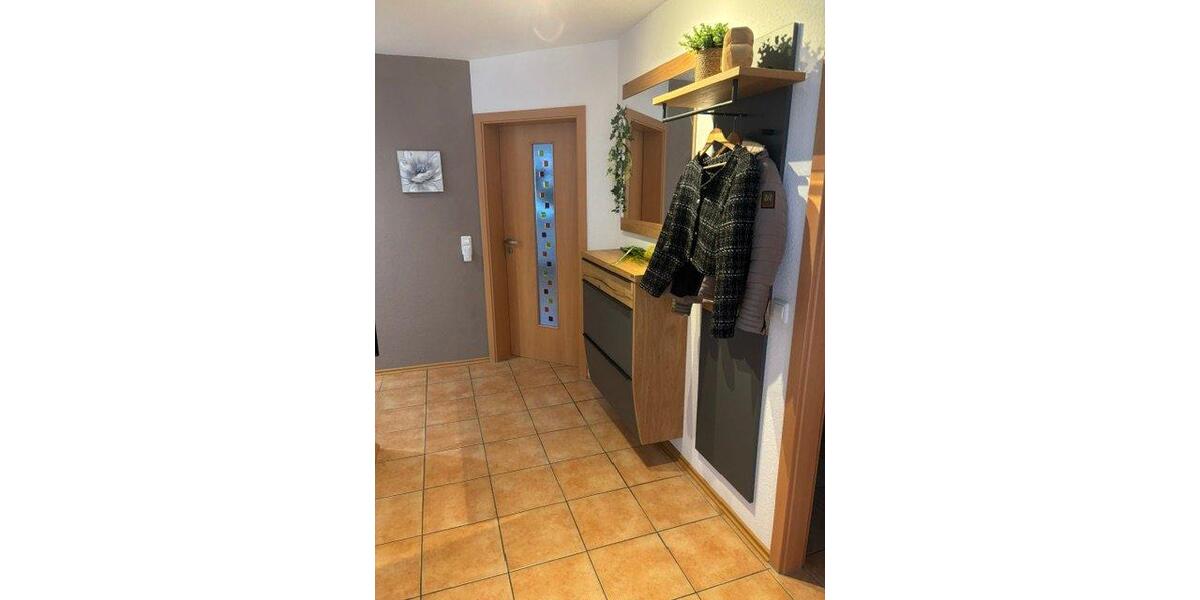 Einfamilienhaus Kieselbronn - 8 Zimmer, 200 m&sup2;, 759.000&euro; | Angebot:27120371