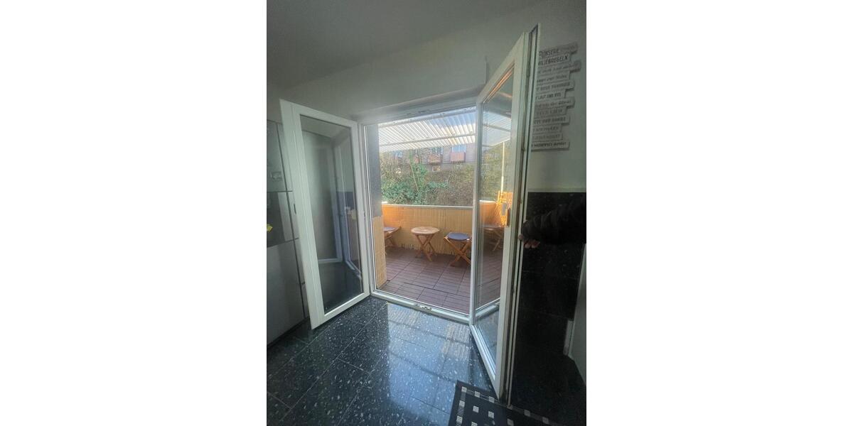 Etagenwohnung Pforzheim - 3 Zimmer, 80 m&sup2;, 1.100&euro; | Angebot:26702470