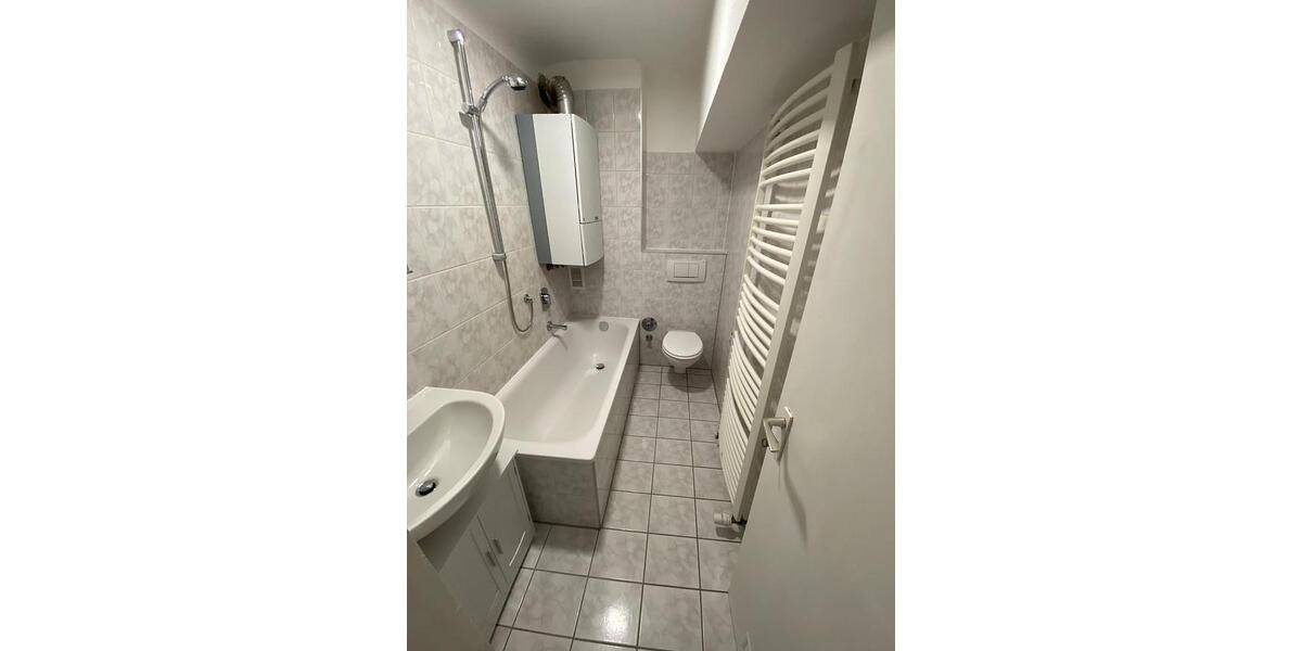 Etagenwohnung Pforzheim Nordstadt - 2 Zimmer, 55 m&sup2;, 665&euro; | Angebot:25444745