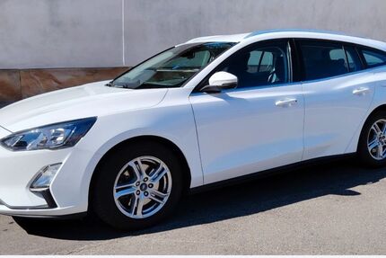 Ford Focus 131.000 km 12.400 € Landau in der Pfalz 76829