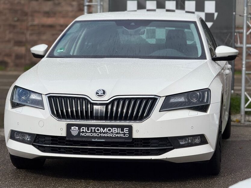 Skoda Superb 206.000 km 13.790 € Birkenfeld 75217