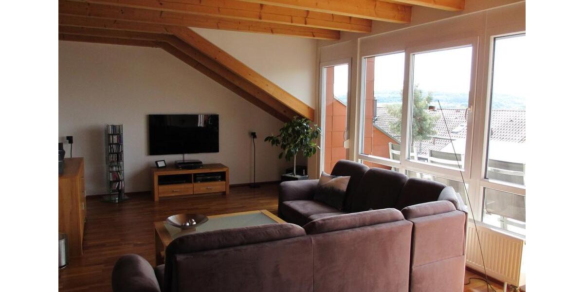 Penthouse-Wohnung in Traumlage mit Panoramablick 3.5 zimmer