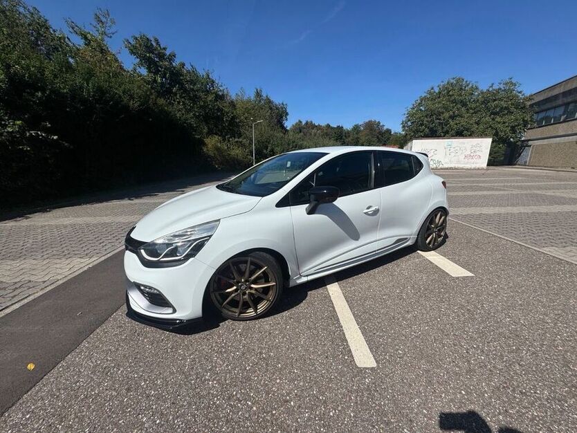 Clio