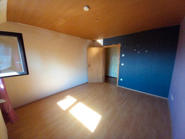 Dachgeschoßwohnung Bietigheim - 5 Zimmer, 68 m&sup2;, 190.000&euro; | Angebot:26957518