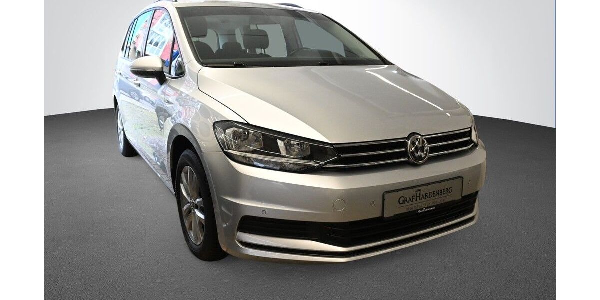 VW Touran 104.300 km 16.950 &euro; Karlsruhe 76131