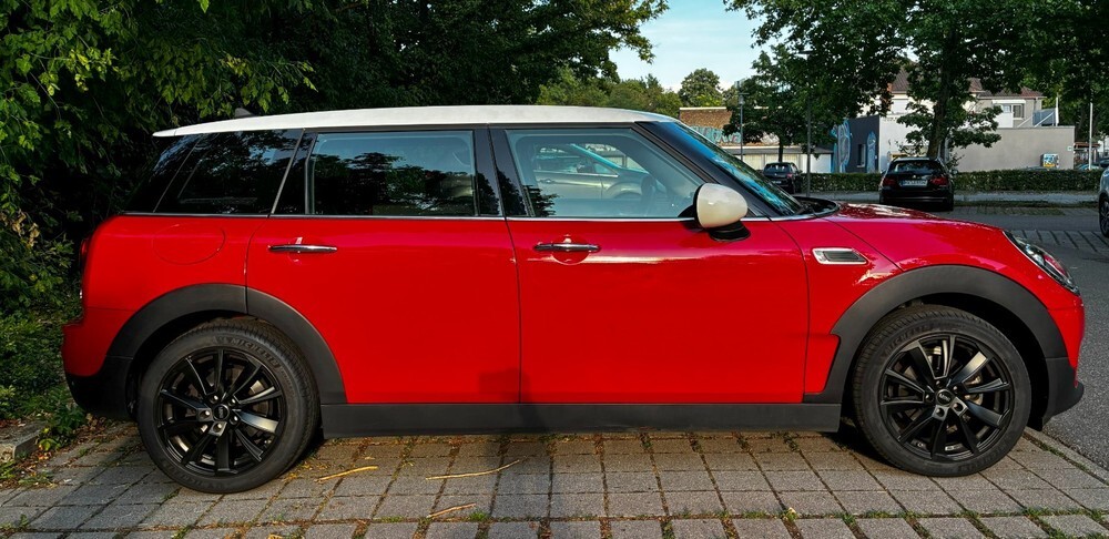 Mini One Clubman 64.979 km 12.000 € Karlsruhe 76133
