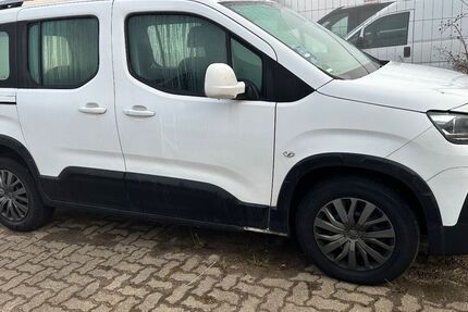 Peugeot Rifter 252.000 km 7.999 € Lingenfeld 67360