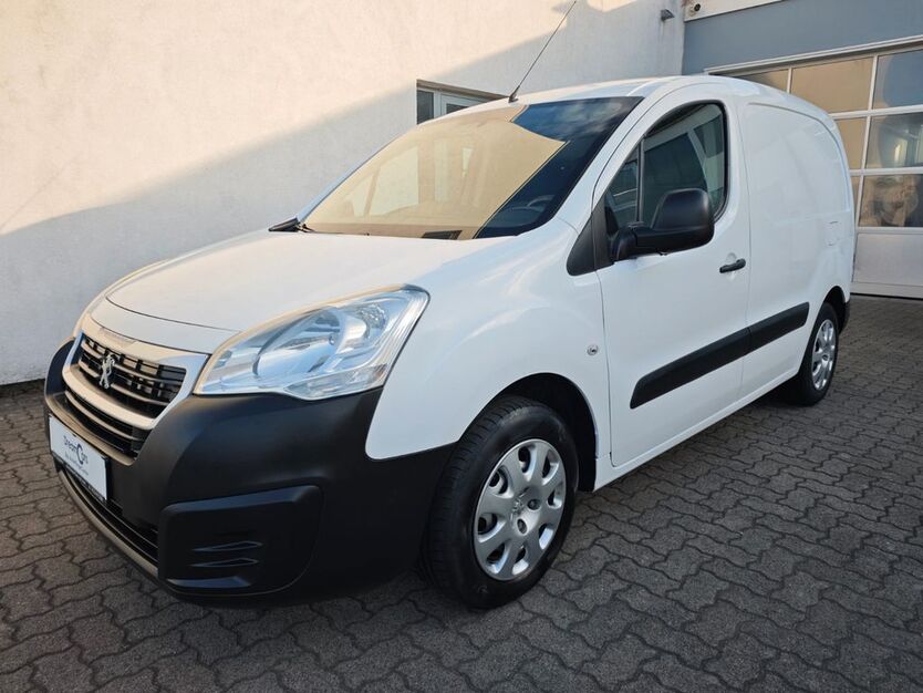 Peugeot Partner 180.000 km 6.990 € Ötigheim 76470