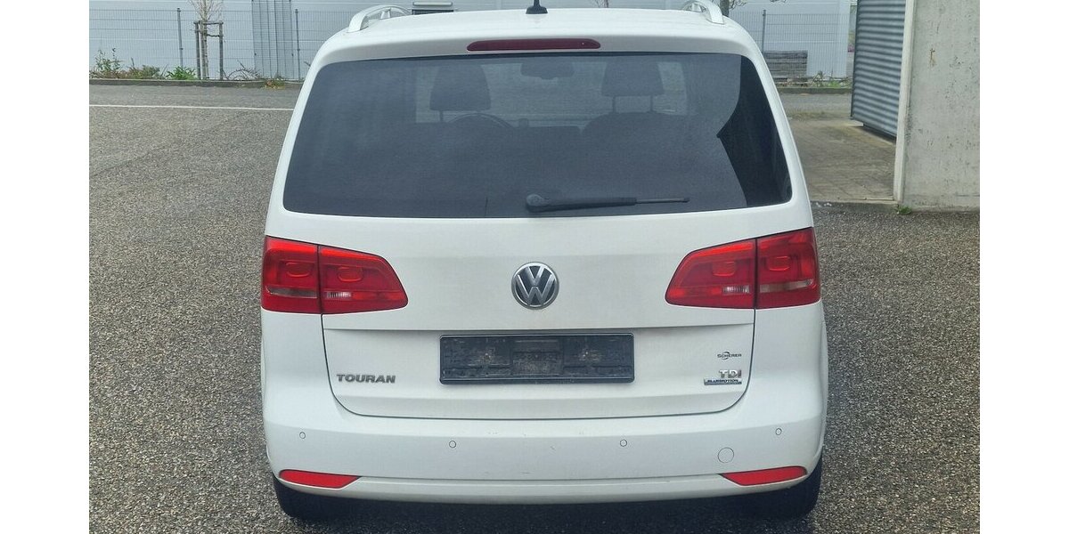 VW Touran Style BMT 7 Sitzer Klimaautomatik NAVI 269.000 km 6.799 &euro; Landau 76829
