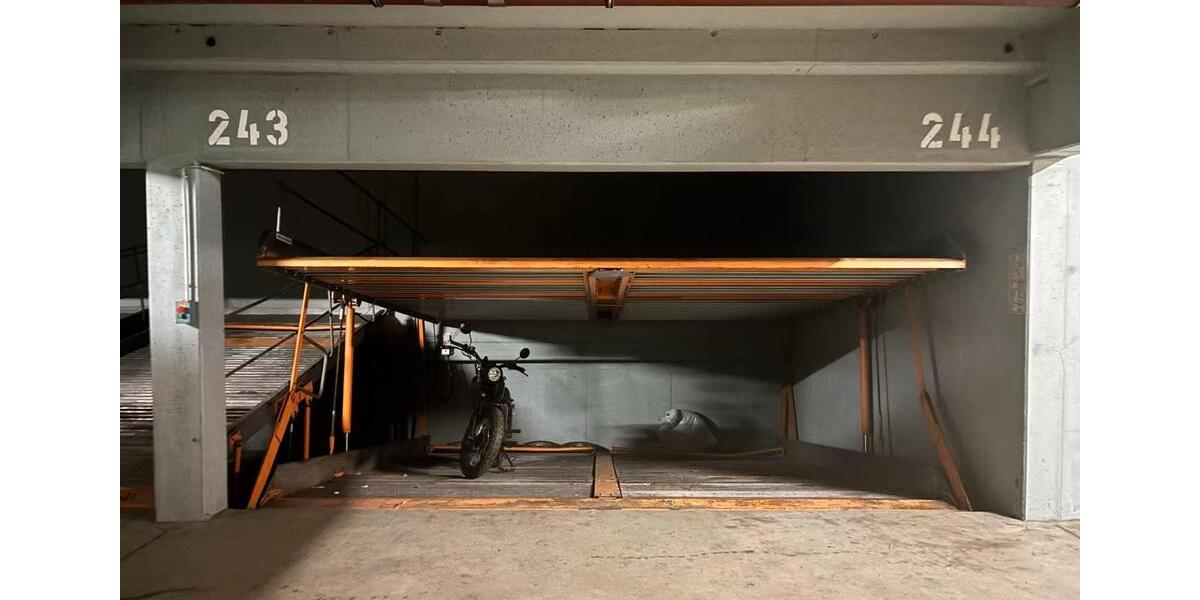 Garagen / Stellplätze Karlsruhe Südstadt - 45&euro; | Angebot:26682525
