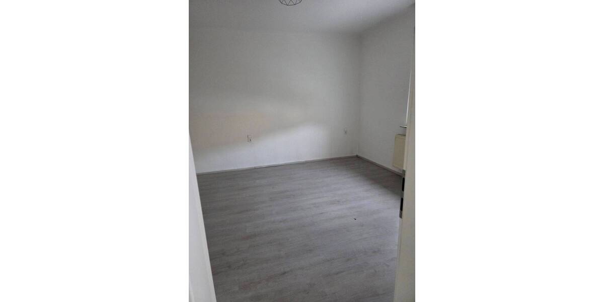 Etagenwohnung Neuenbürg - 3 Zimmer, 88 m&sup2;, 199.000&euro; | Angebot:26247565