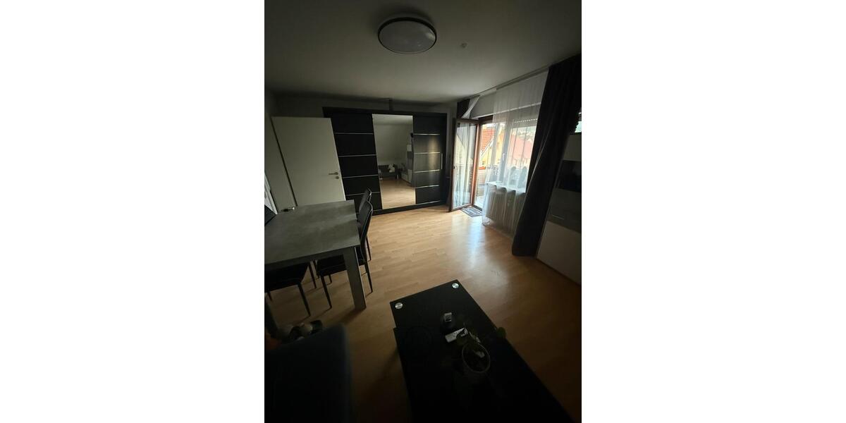 Dachgeschoßwohnung Oberderdingen - 2 Zimmer, 55 m&sup2;, 950&euro; | Angebot:26415127