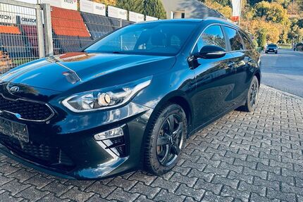 Kia ceed / Ceed 149.000 km 10.490 € Bruchsal OT Untergrombach 76646