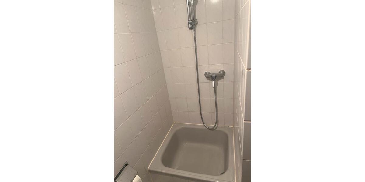 Etagenwohnung Karlsruhe Neureut - 1 Zimmer, 18 m&sup2;, 520&euro; | Angebot:26423382
