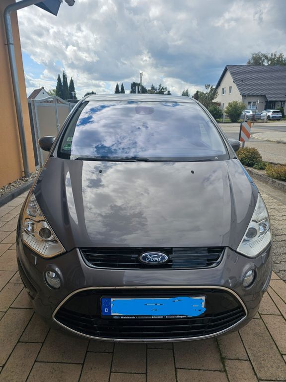 S-Max