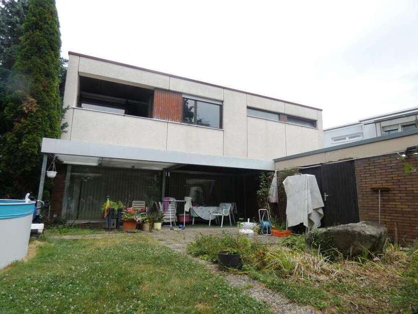Haus zum Kaufen in Pforzheim-Sonnenberg 580.000 € 175 m²