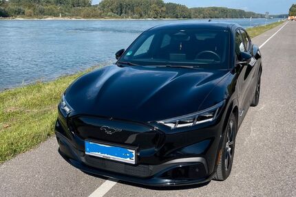 Ford Mustang Mach-E 41.600 km 31.900 € Eggenstein-Leopoldshafen 76344