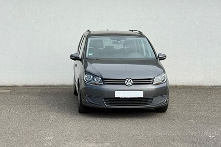 VW Touran 190.000 km 3.999 &euro; Kandel 76870