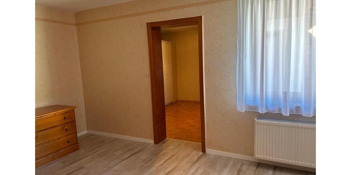 Einfamilienhaus Muggensturm - 7 Zimmer, 240 m&sup2;, 489.000&euro; | Angebot:26519951