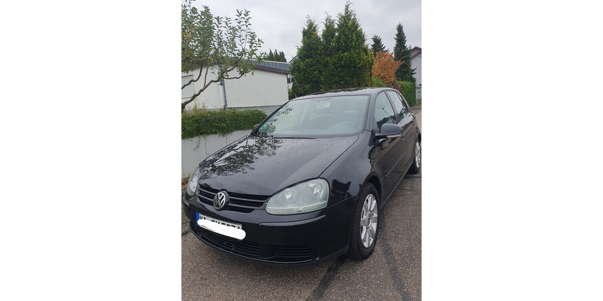 VW Golf V 182.000 km 3.200 € Waldbronn 76337
